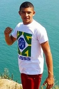 Alan Bruno de Souza "Bruninho"