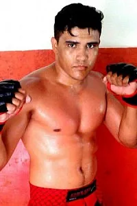 Junior Araujo de Lima "Cao de Briga"