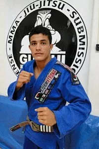 Rodrigo Moura "Polvora"