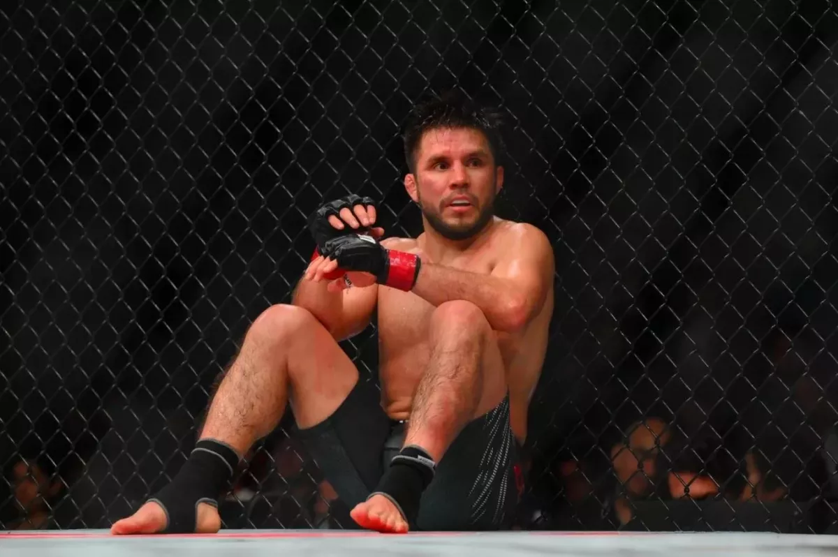 Boss UFC zkazil náladu legendě. Po kontroverzní porážce odmítl odvetu