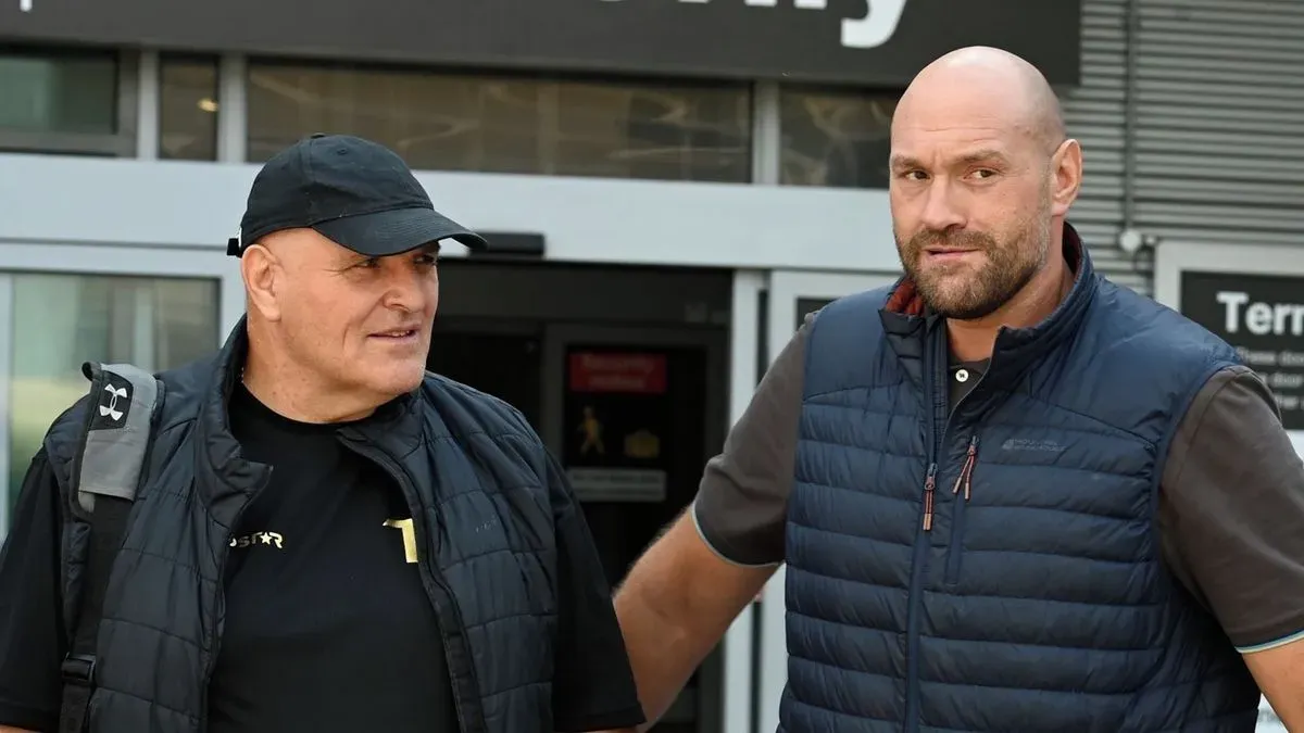 Boxerská hvězda pod palbou. Do Furyho se ostře pustil jeho otec