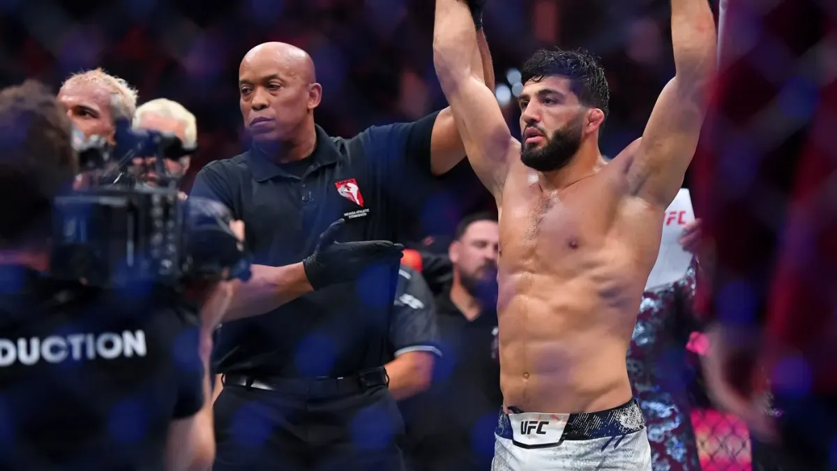 Brutální útok na streamera: Týmový kolega UFC hvězdy ztratil nervy během živého vysílání