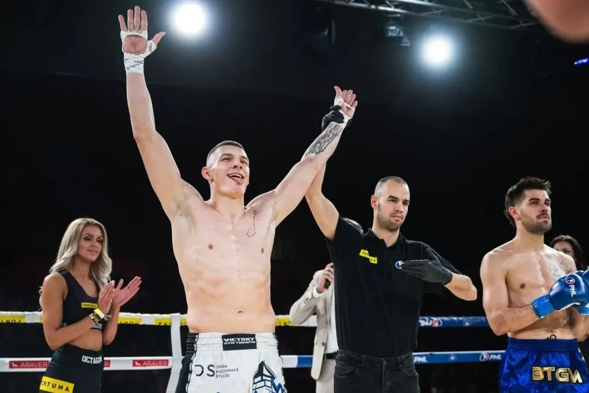 Brzy ráno je v gymu a odpoledne zase. Po druhé operaci je v lepší formě než kdy dřív