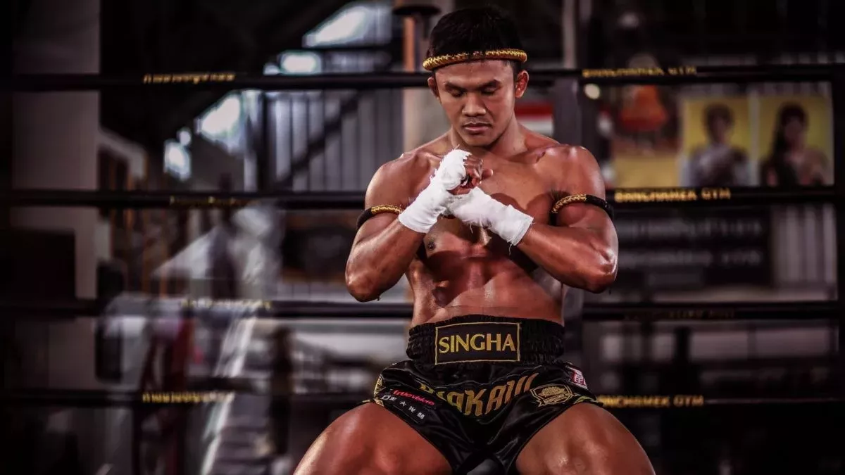 Buakaw se vrátí na místo, kde se stal hvězdou. V prvním kole turnaje K-1 ho čeká favorit na celkové vítězství