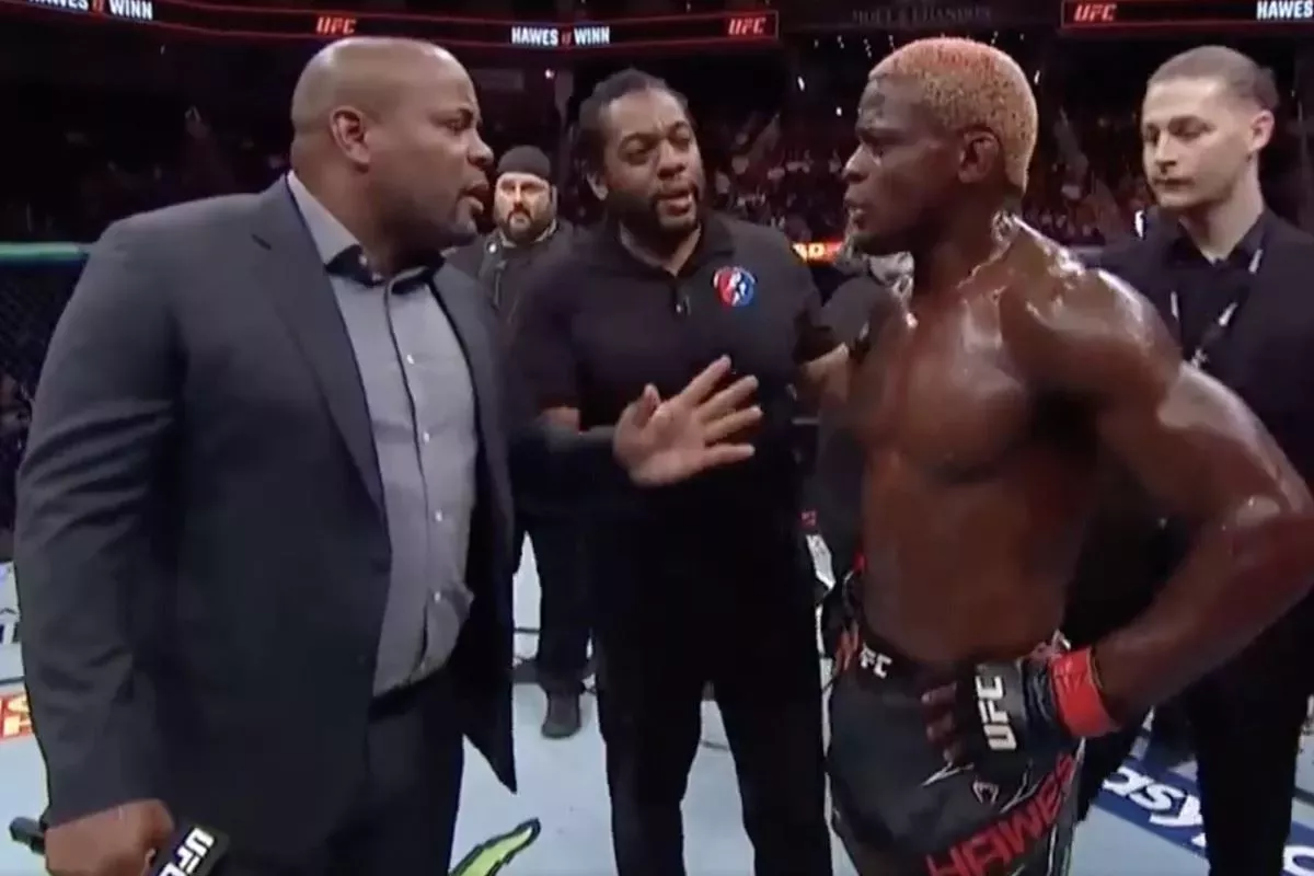 Chtěl udělat rozhovor, místo toho málem dostal pěstí! Fighter UFC si po zápase dovoloval na legendu