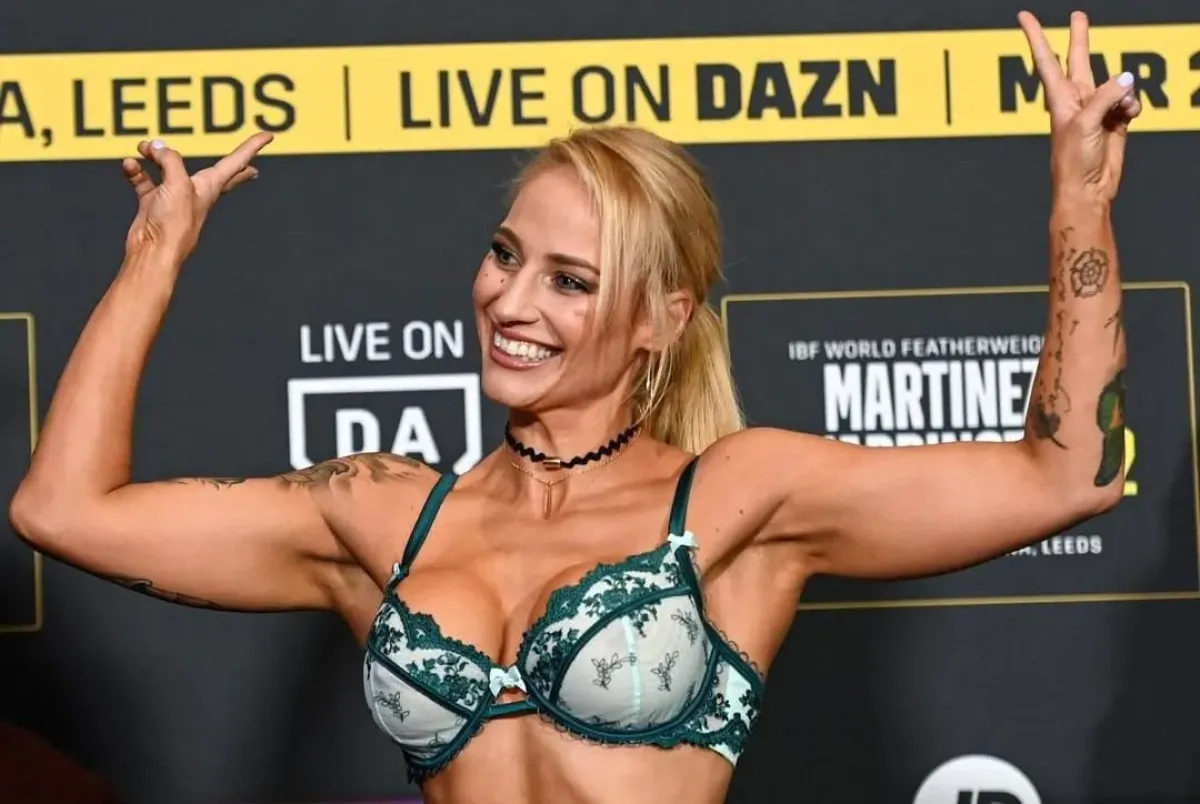 Co předvede na váze? Boxerská kráska láká na další divokou podívanou