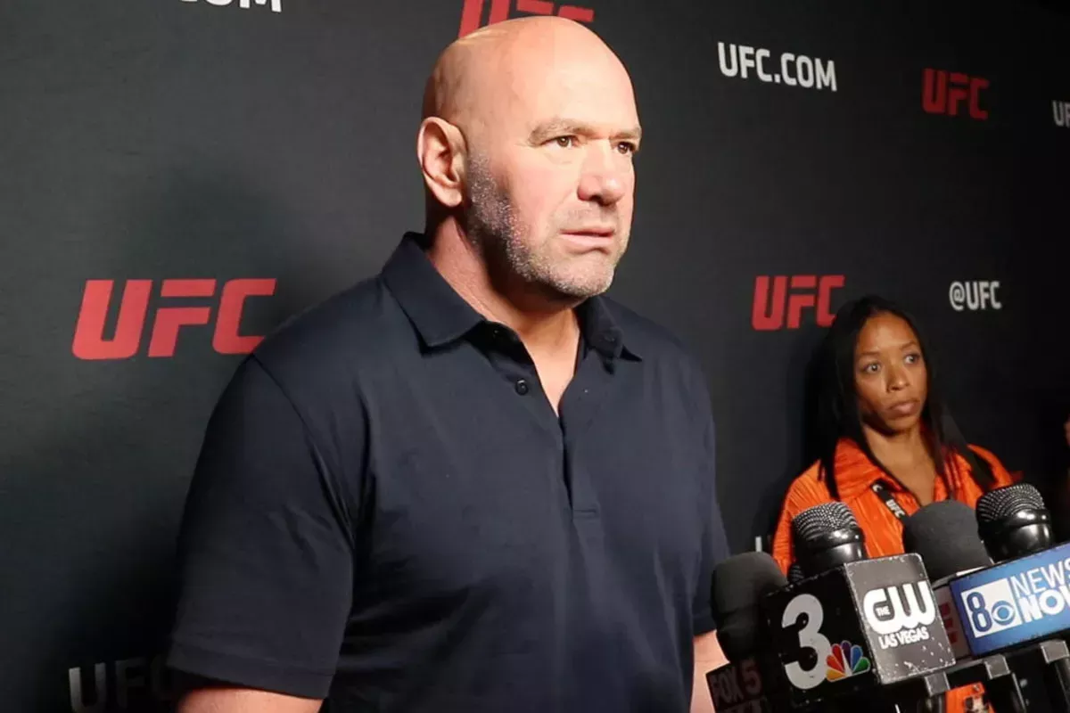 Dana White: Pokud Dricus du Plessis porazí na UFC 305 Israela Adesanyu, UFC uspořádá turnaj v Jižní Africe