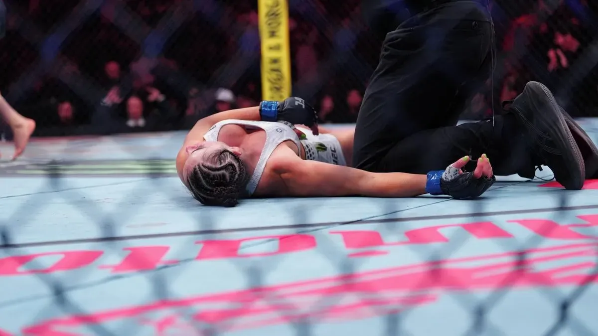 Děsivý moment, bojovnice zůstala bezvládně ležet. Neuvěřitelné, zní z UFC