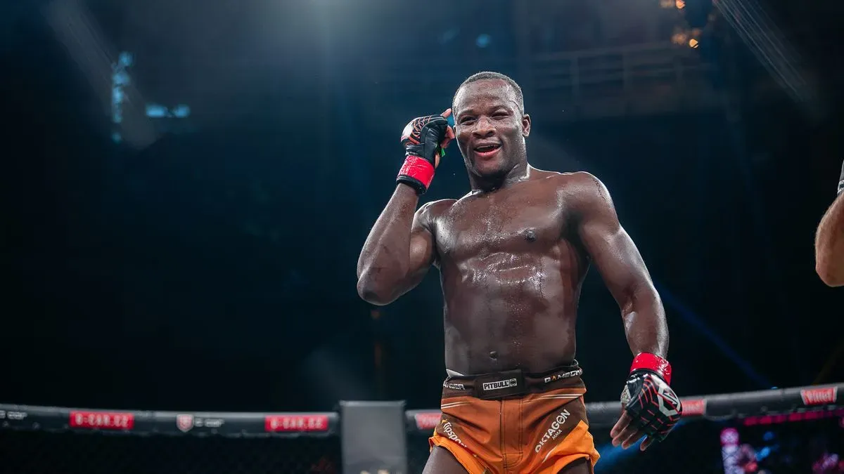 Falešný poplach. Bývalá hvězda Oktagonu po ostudě nekončí v UFC