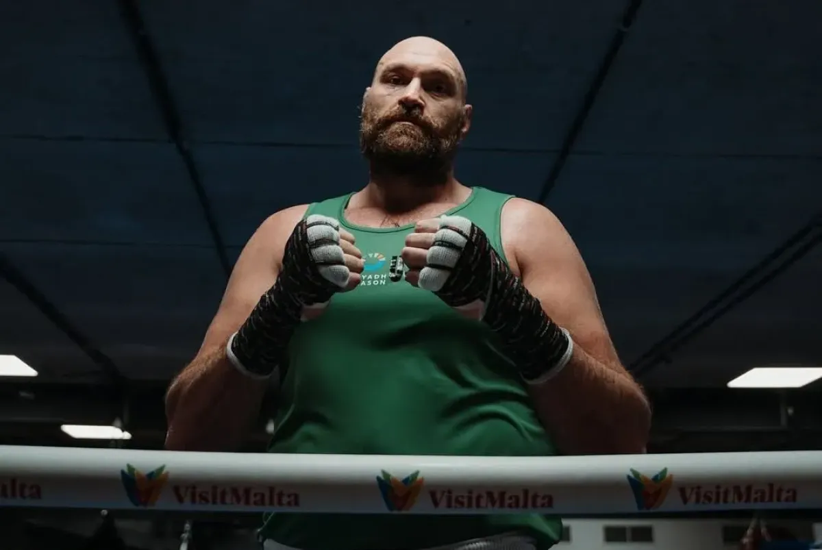 Fury ukázal svaly a dávnou formu. Dostaň se do ní opět a porazíš Usyka, tvrdili fanoušci