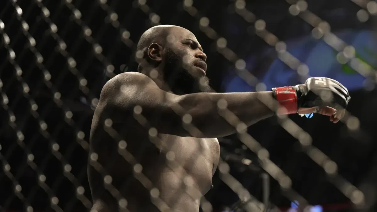 Jairzinho Rozenstruik během hádky pokousal partnerku. Skončil ve vazbě