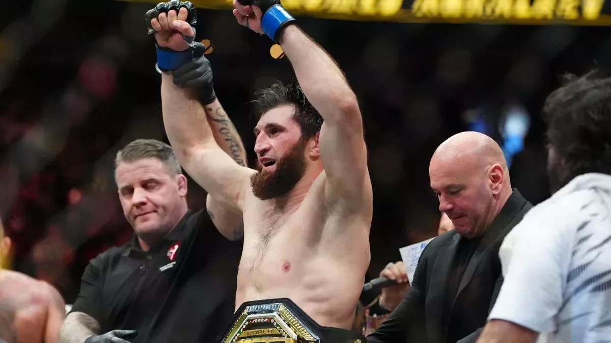 Jsi příšerný bojovník a podvodník, pustil se ruský šampion UFC do Procházky