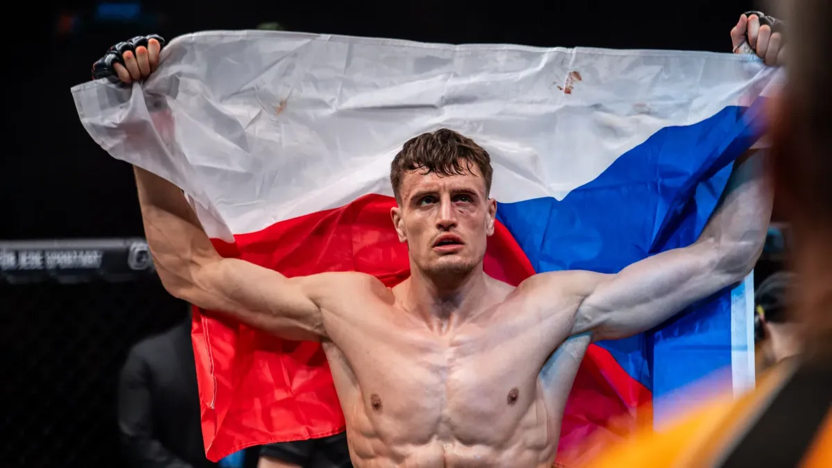 Komplikace pro Oktagon? Nejsem daleko od UFC, hlásí Matěj Peňáz