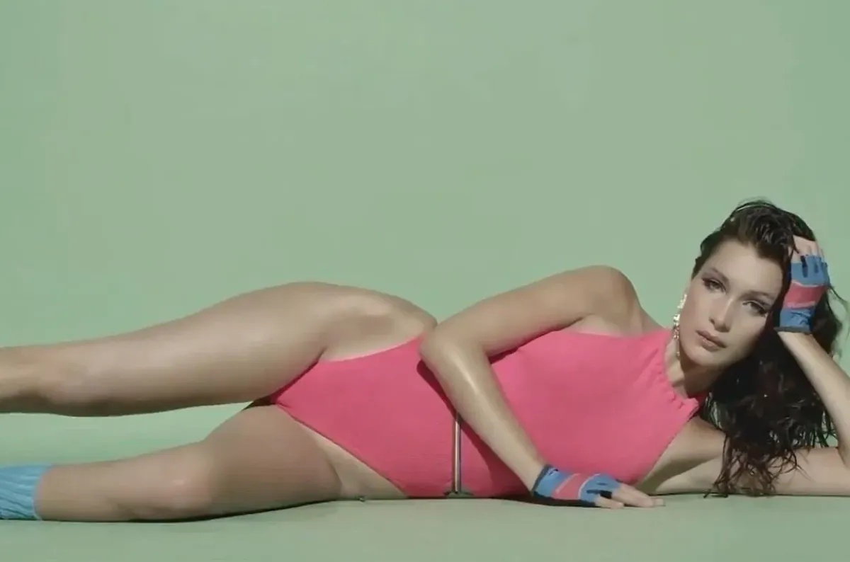 Krása maminek. Vzpěračky nafotily dvanáctý kalendář