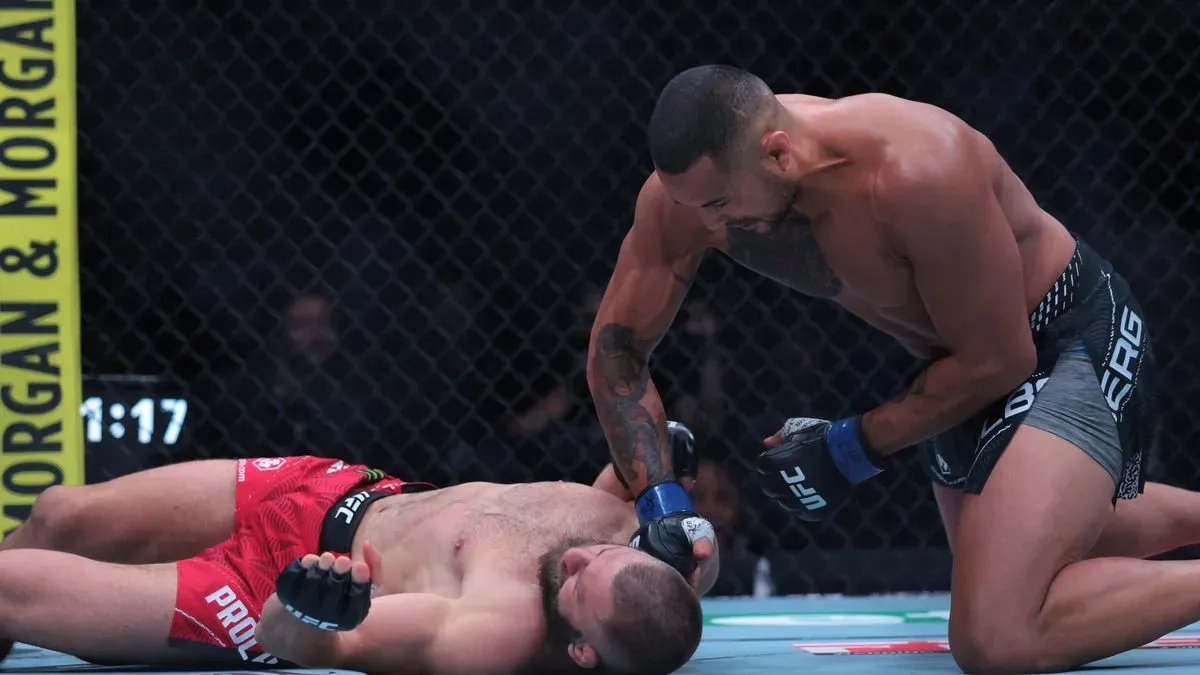 Lekce pro Procházku. Před soupeřem klobouk dolů, říká česká hvězda Oktagonu