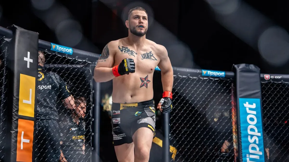 Loni skončil na ARO, teď musel pod kudlu. Český bijec se přesto nevzdává