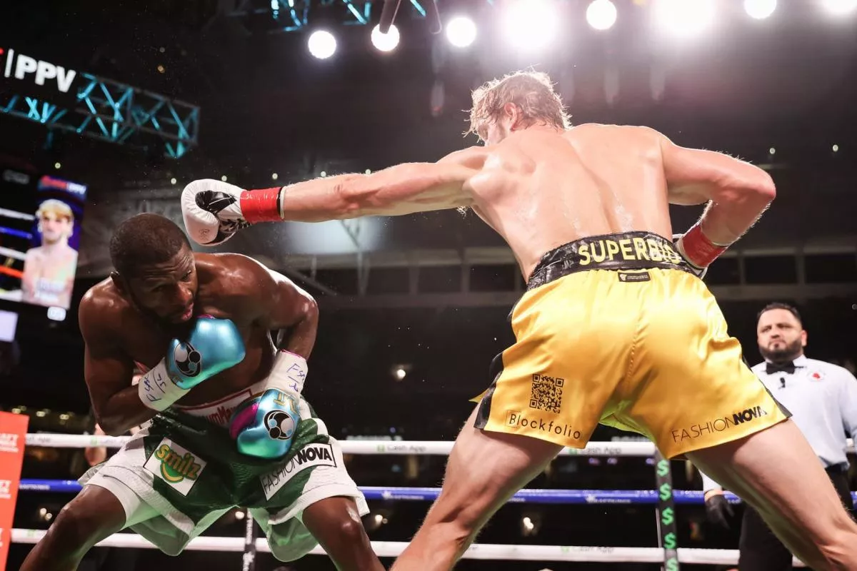 Mayweather vydělal 2 miliardy! Ve hře jsou bitvy s hvězdnými soupeři: šampioni, rapper i další youtuber