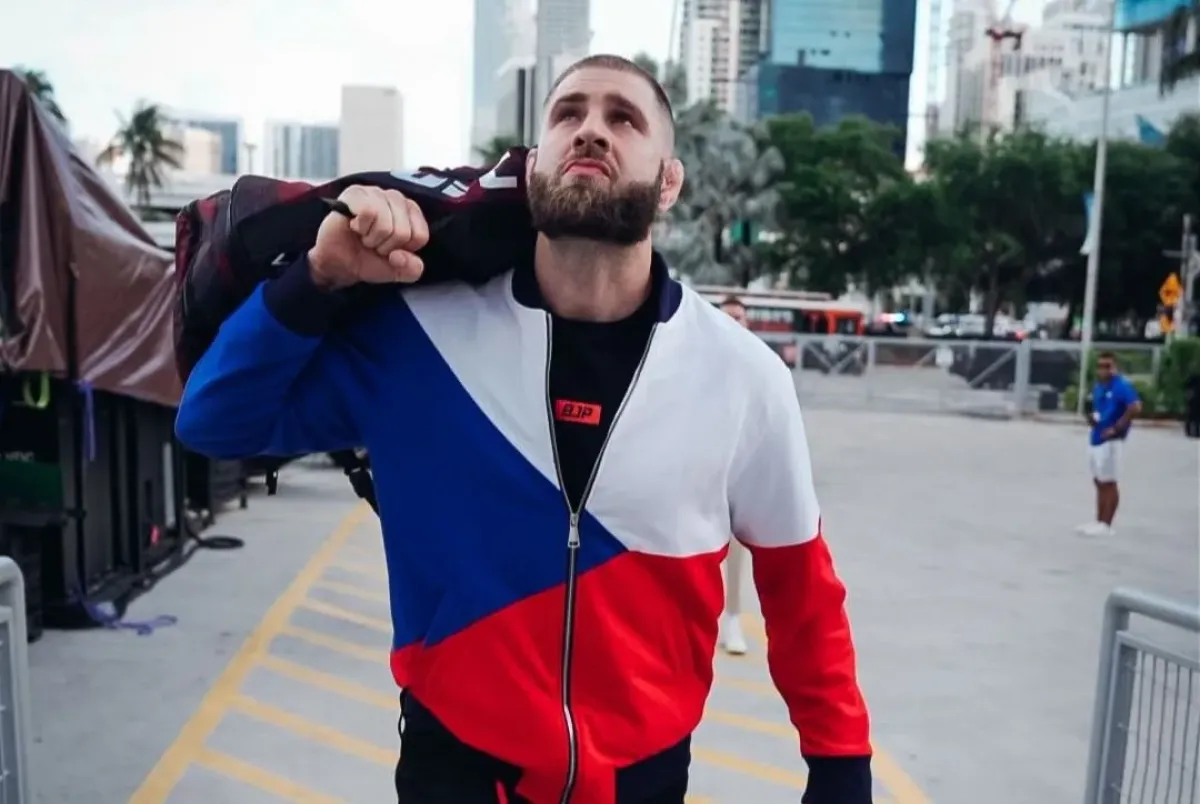 Milionová náplast na smutek. Procházka si z Miami odvezl tučnou výplatu