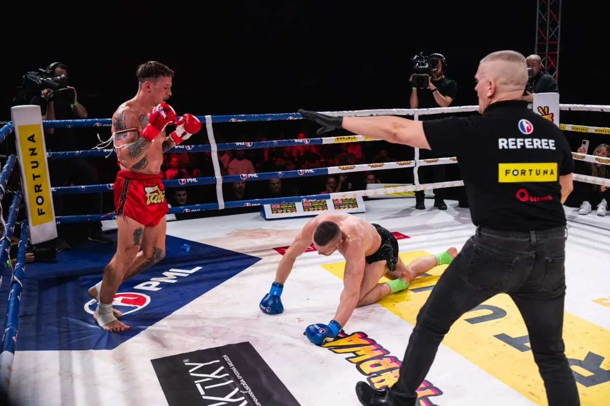 Obhájil titul a teď by rád navštívil Dalajlámu. Soupeř odskákal do šatny po jedné noze