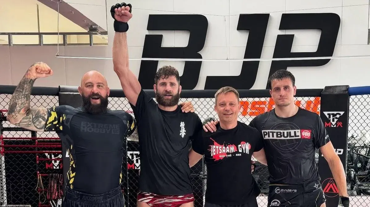 Pan vyvolený. Procházka ukázal na těžkou váhu. Bude to zběsilá jízda, říká vousáč