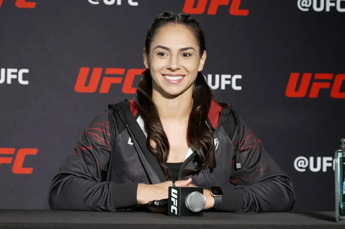 Po konci v UFC opět září. Jedna z nejkrásnějších bojovnic slaví velkou výhru