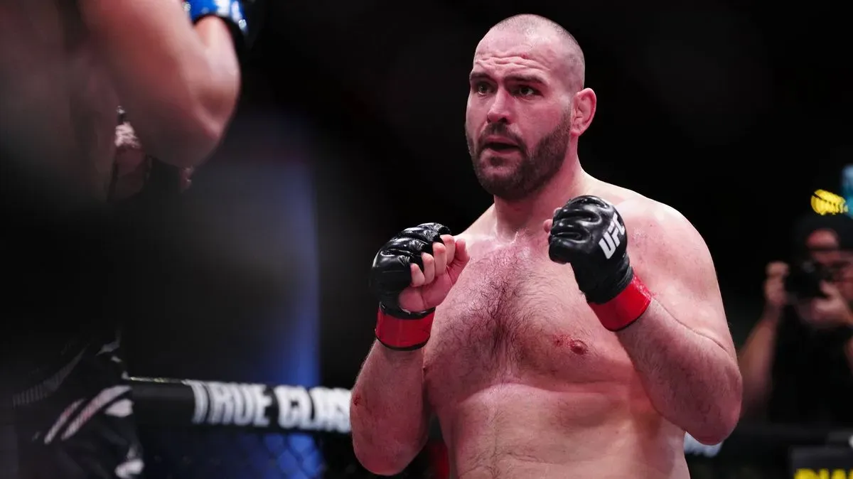 Překvapivý konec. Slovenský hromotluk se loučí s UFC