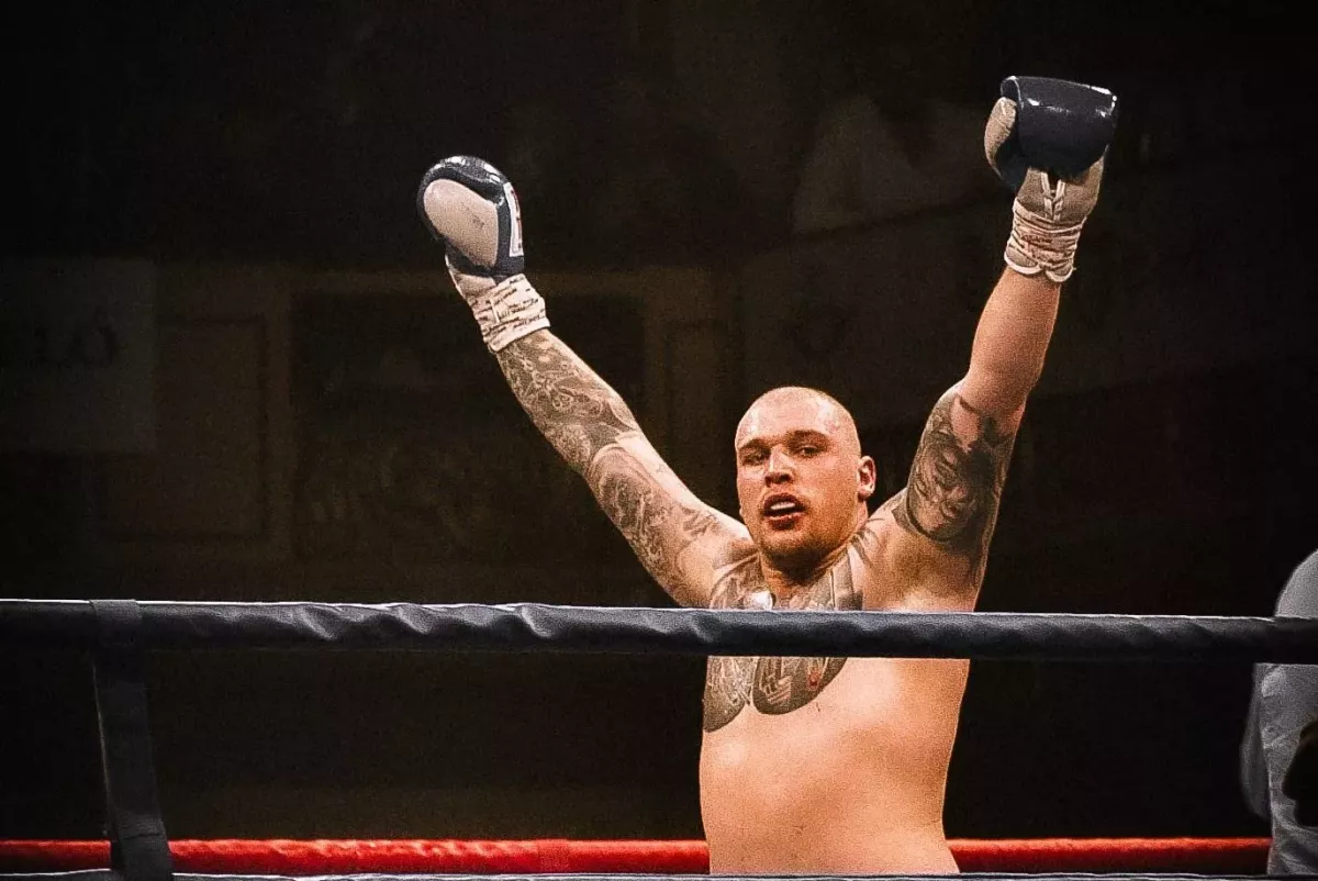 Přestřelka na české boxerské scéně. Řeč je o koulích, potkanech a financích