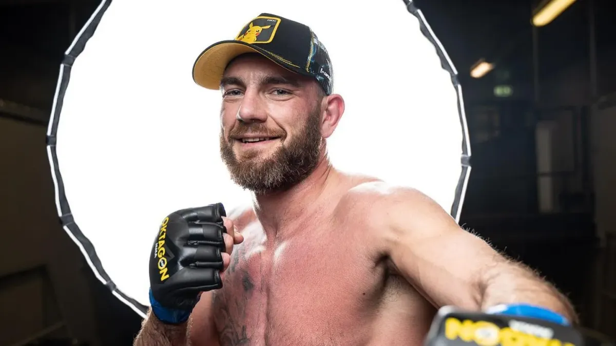 Přísný Škvor kritizuje chování šampiona Oktagonu