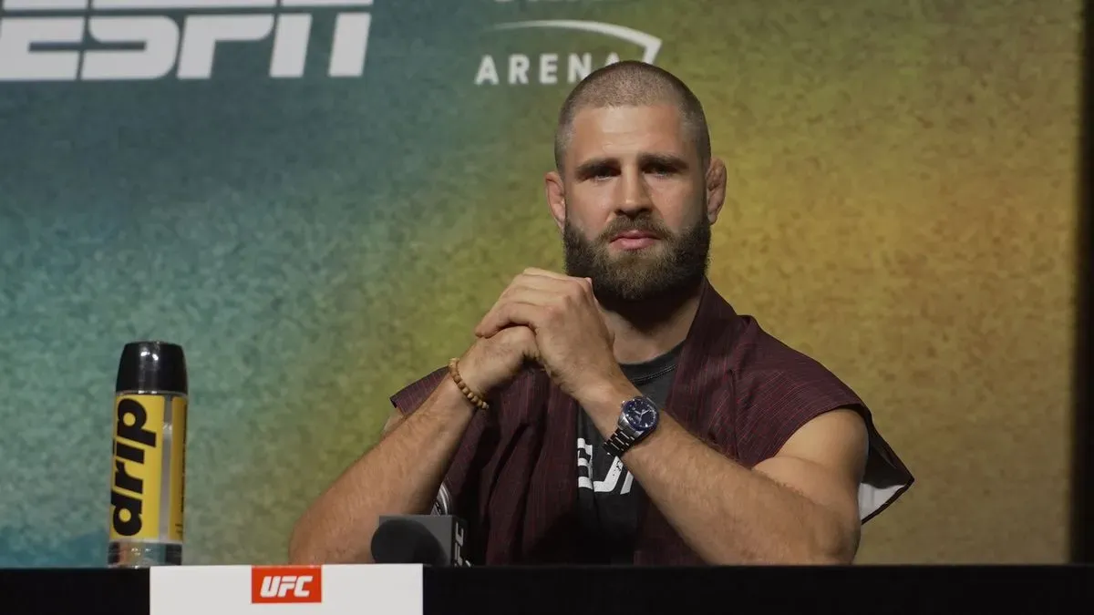 Procházka v Oktagonu? Museli bychom rychle vyletět, říká šéf organizace