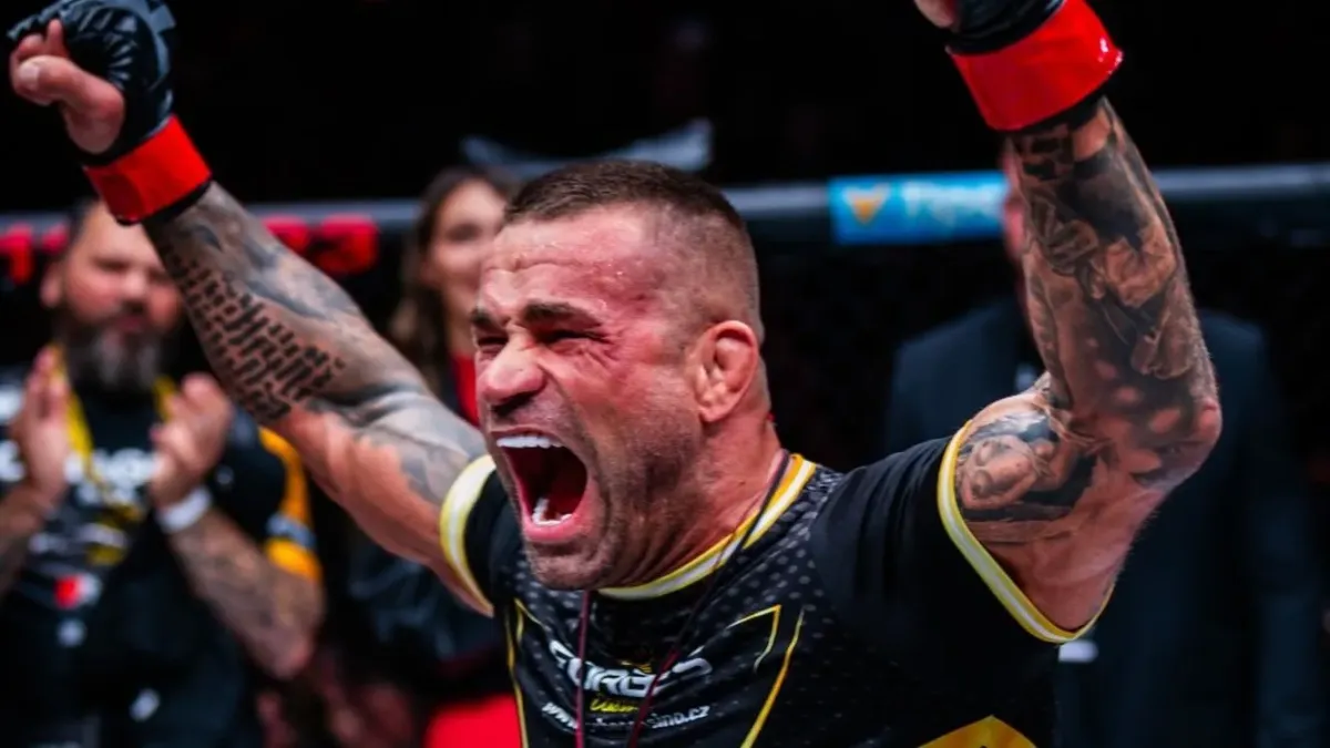 První slova: Karlos Vémola reaguje na propuštění z vazby