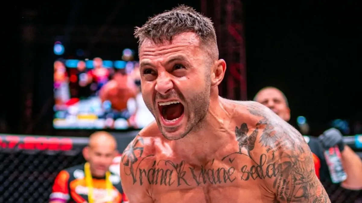 Sestřelit buchtu: Chtěl bych bojovat proti třem ženským, šokoval postojář z Oktagonu