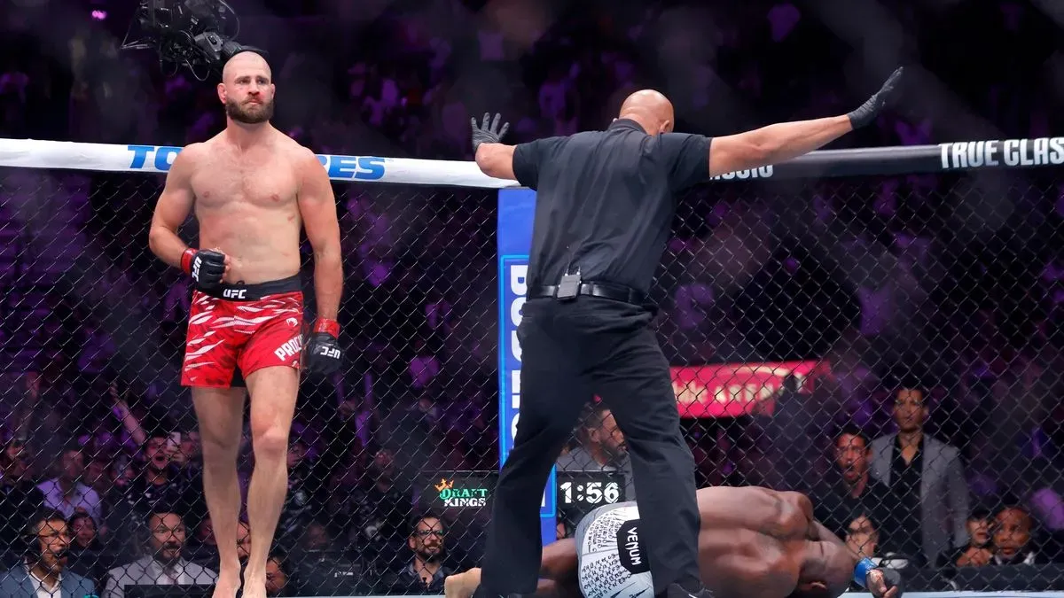 Šílenec Jiří. Procházka po pekelné otočce znovu oslnil svět