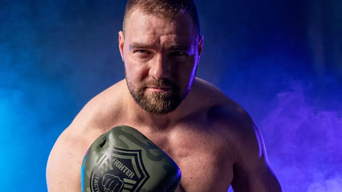 „Soukup je boxer, Žralok pouze rváč, nebude to jednoduché,“ říká Karlos Benda před svou boxerskou premiérou