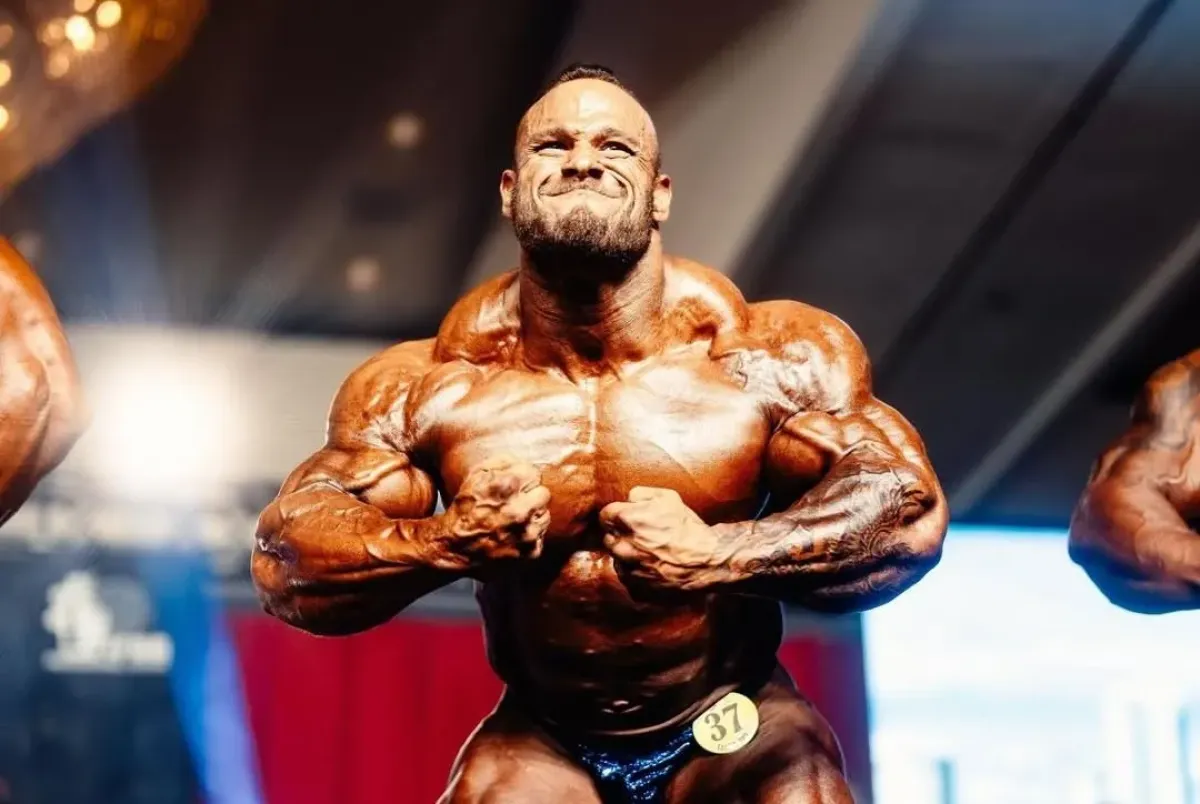 Stal se z něj gigant. Kulturista za pár let narostl na 138 kilo