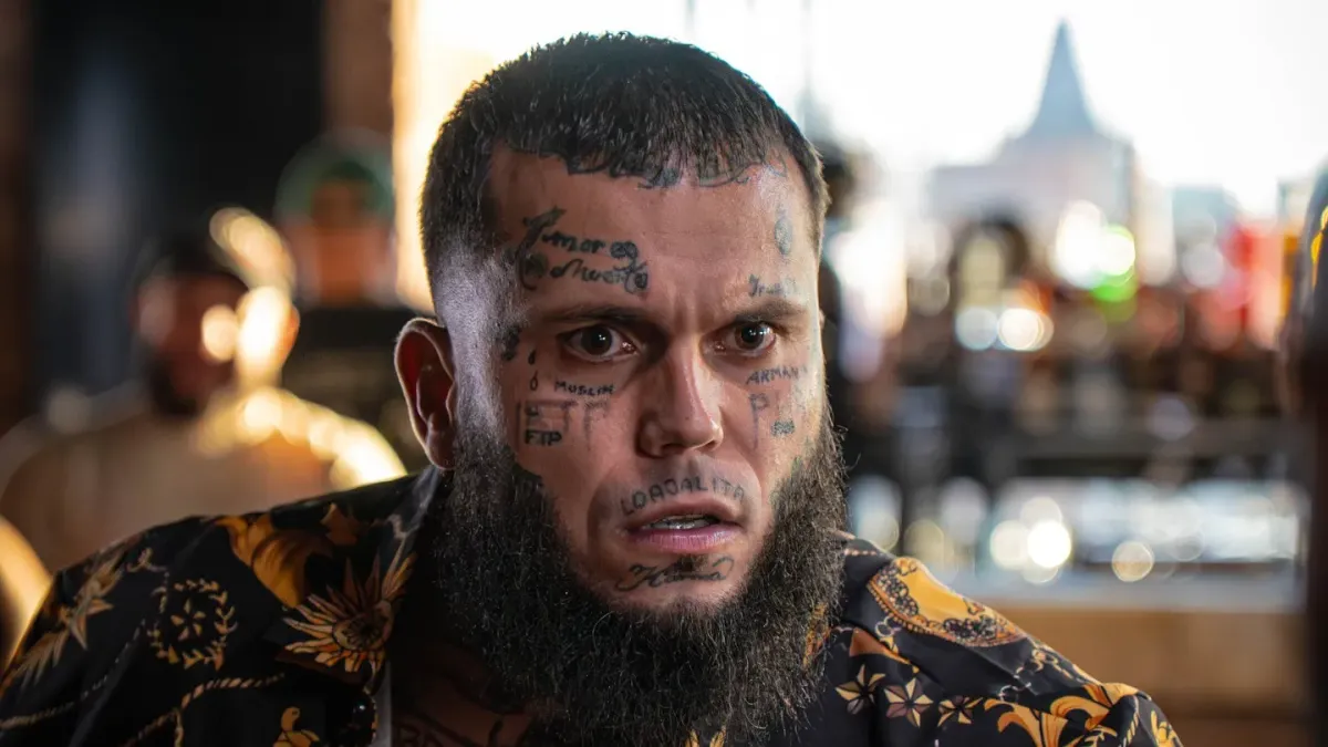 Táta si vsadil na mou prohru v Clashi, postěžoval si Leo Beránek. Ozvala se i Nela Slováková