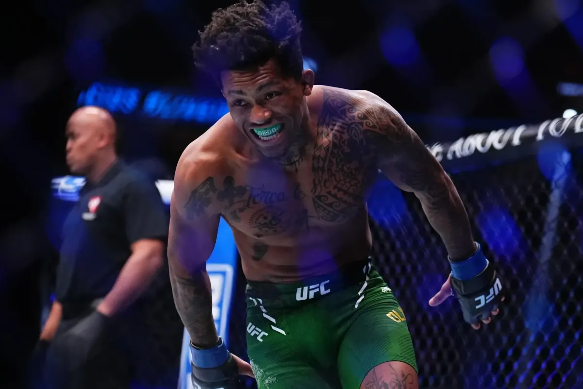 To je nálož. Bojovník UFC shazuje před zápasem i 24 kilogramů