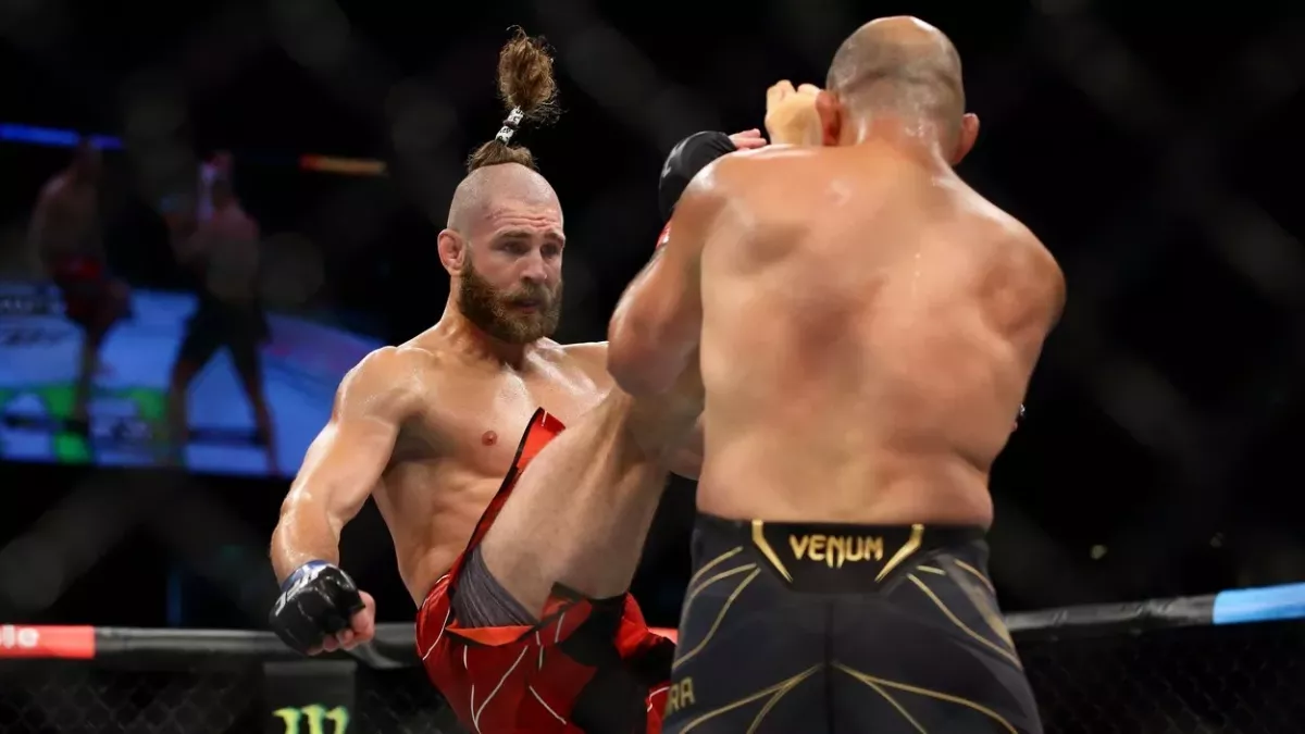 UFC vybralo 5 nejlepších bitev prvního pololetí 2022, vévodí Procházka s Teixeirou