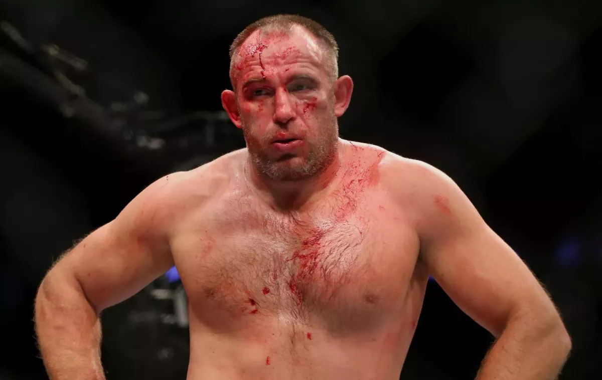 VIDEO: Brutální KO ruského veterána z UFC. Jedna KO rána poslala těžkou váhu k zemi