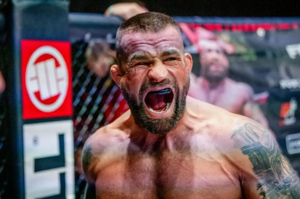 Vémola jde dnes ráno na akutní operaci. Zánět mu překazil Vánoce