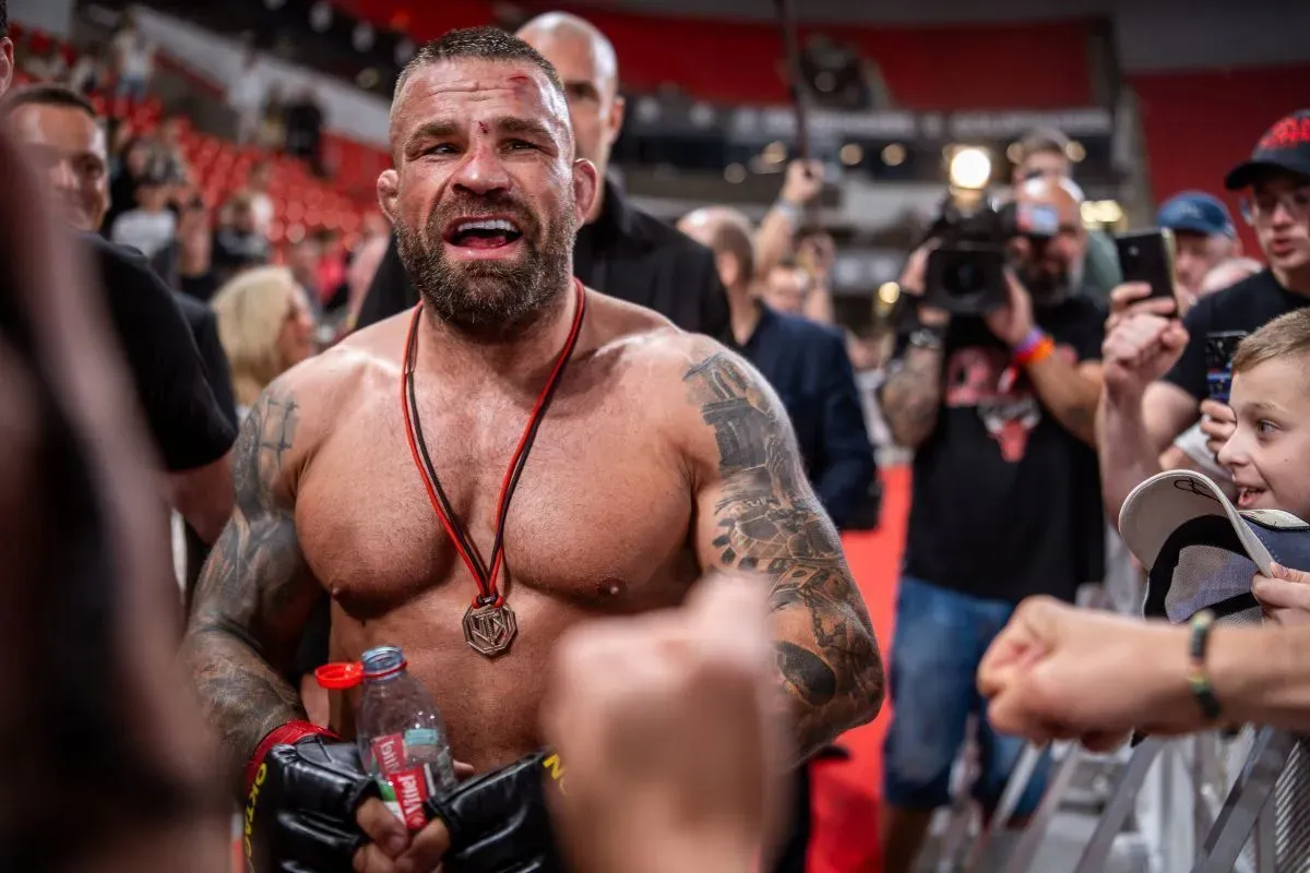 Vémola vyloučil zápas v Oktagonu. Chce ale dohodit svého kamaráda