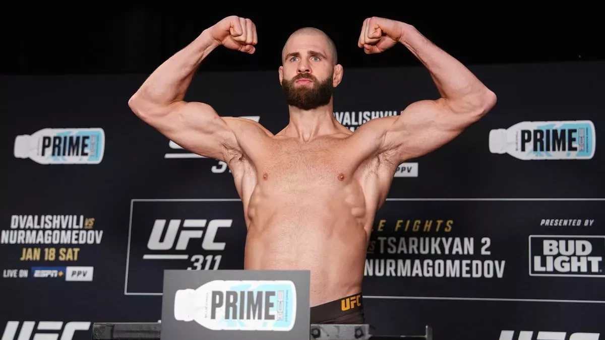 Za den až 12 kg. V UFC se řeší čachry s váhou, Procházka sotva přibral