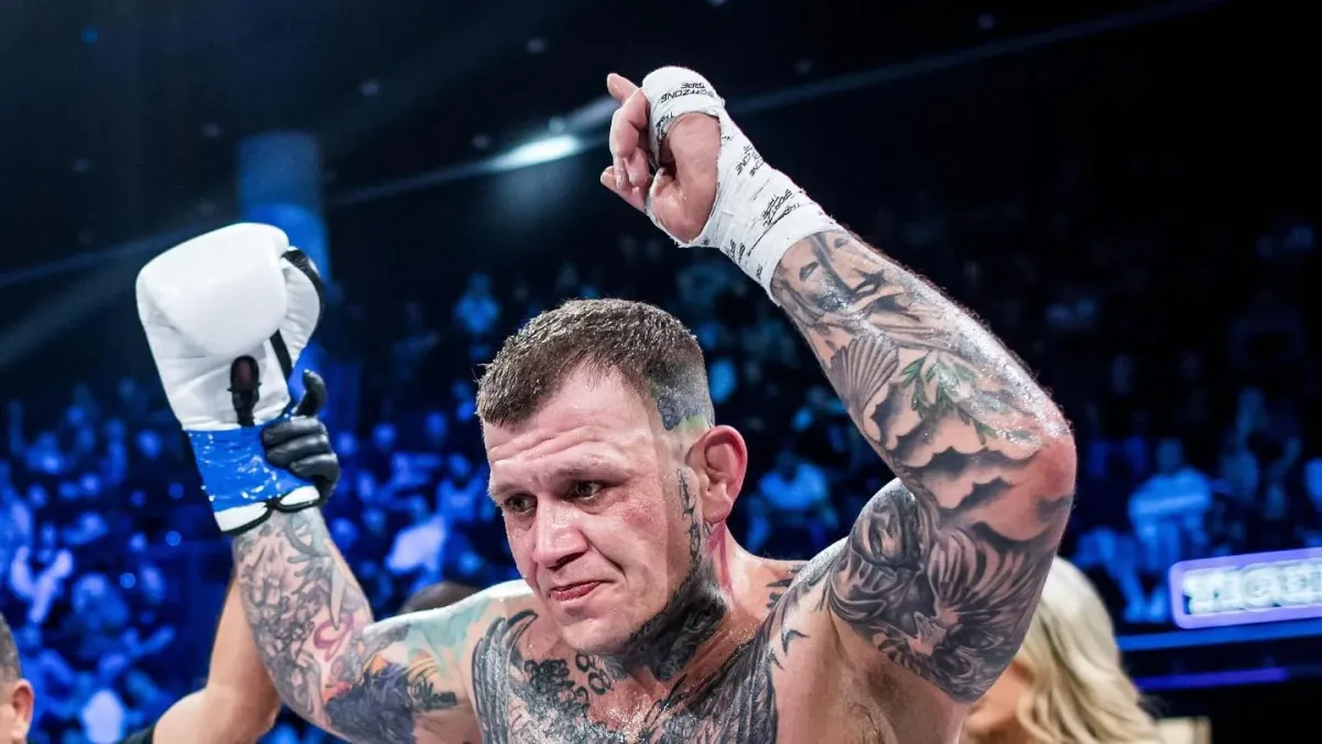 Zápasení momentálně nedává smysl, překvapil zdrcený Mikulášek. Bendu vyzval odpadlík z Oktagonu