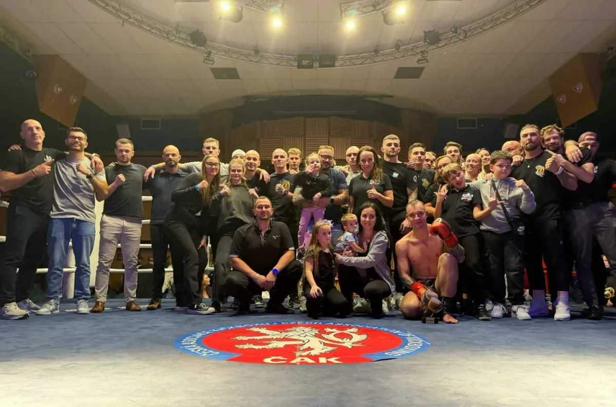 Zápasníci bojovali v Praze za malého Kubíka. Vybralo se přes čtvrt milionu