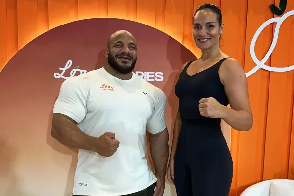 100kilová kráska z ringu. Urostlá královna drtí i muže