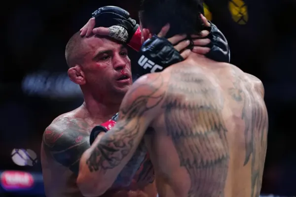 Asi bych neprošel testem na doping, zavtipkoval Dustin Poirier