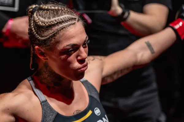 Během tréninku mě málem zabil a pak mi řekl, že nenávidí ženy, svěřila se Smolková