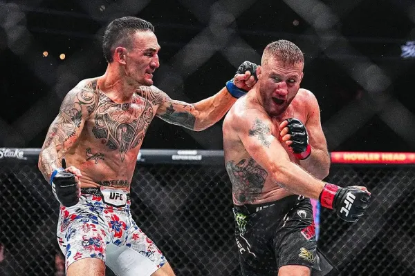 Bitva, která se zapsala do dějin UFC. KO sekundu před koncem a tři dárky