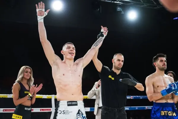 Brzy ráno je v gymu a odpoledne zase. Po druhé operaci je v lepší formě než kdy dřív