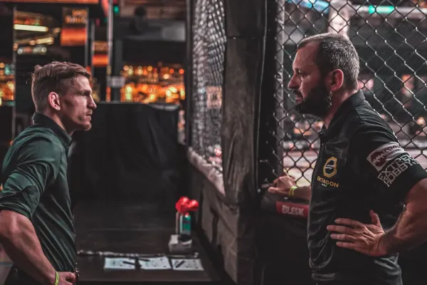 Byl na tom špatně psychicky, v Oktagonu asi končí, řekl známý rozhodčí na konto českého veterána