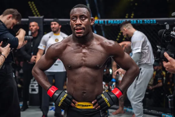 Byli slepí? Naštvaný Nafuka se po prohře s Kohoutem pustil do rozhodčích